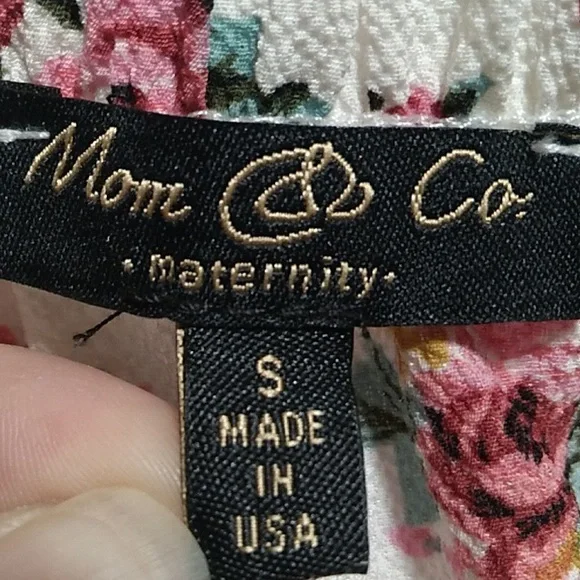 SALE! Mom & Co. Maternity Top Sz.S Couple Fixable Flaws (BX82) - Picture 3 of 9